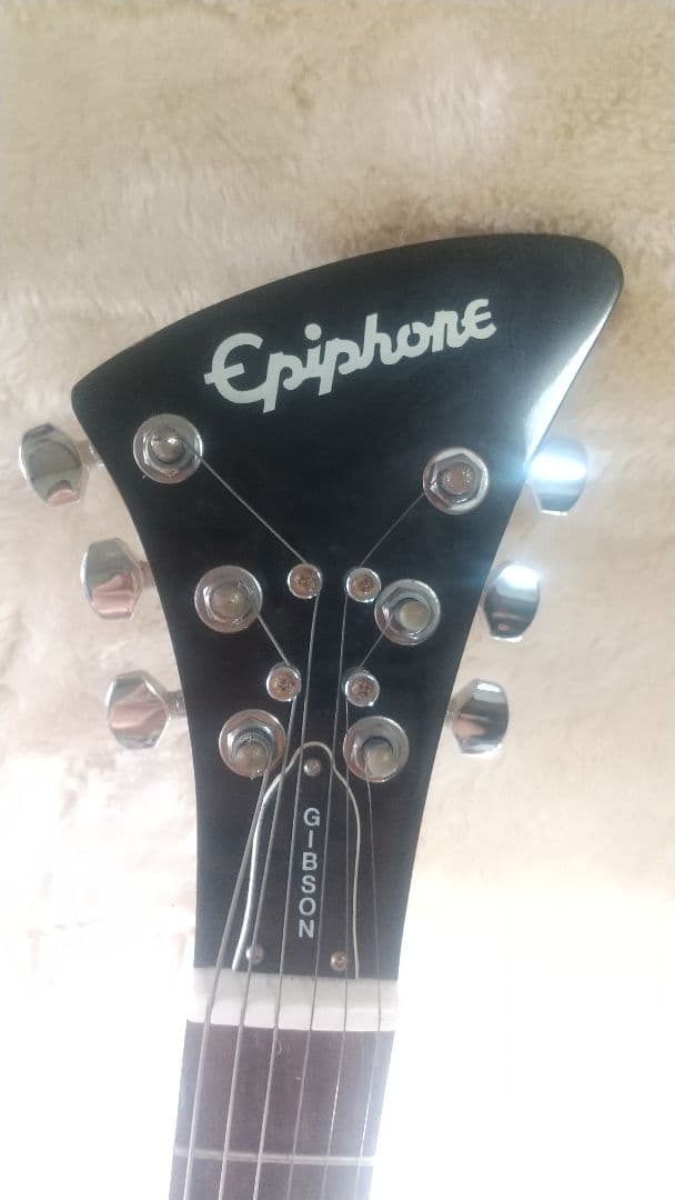 Gibson Epiphone Mo'Baby モダーンベイビーアンプ内蔵