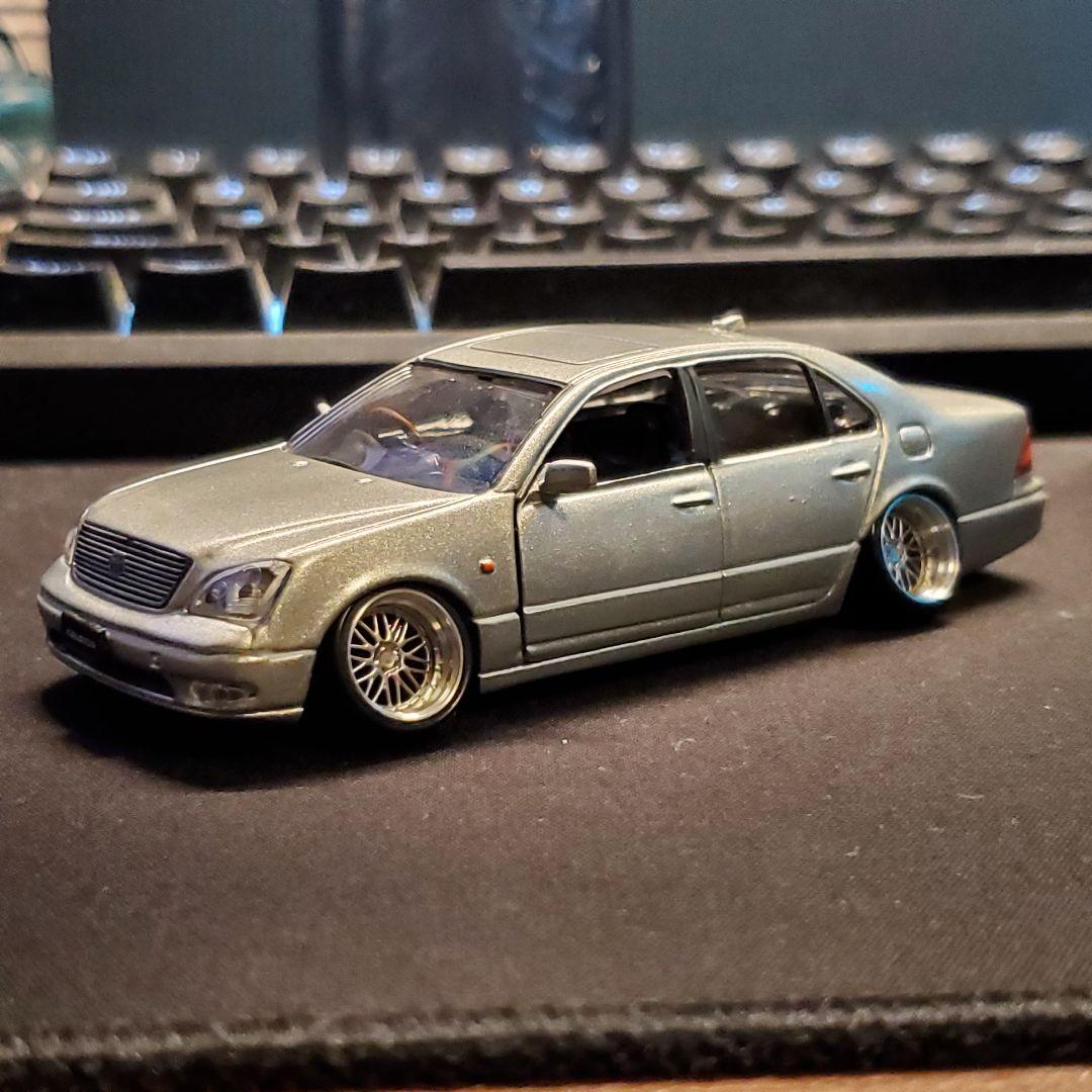 トヨタ 30セルシオ シルバー 1/43