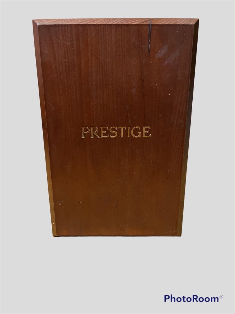 【希少】サントリープレステージ25年　限定品　ウイスキー　木箱付き