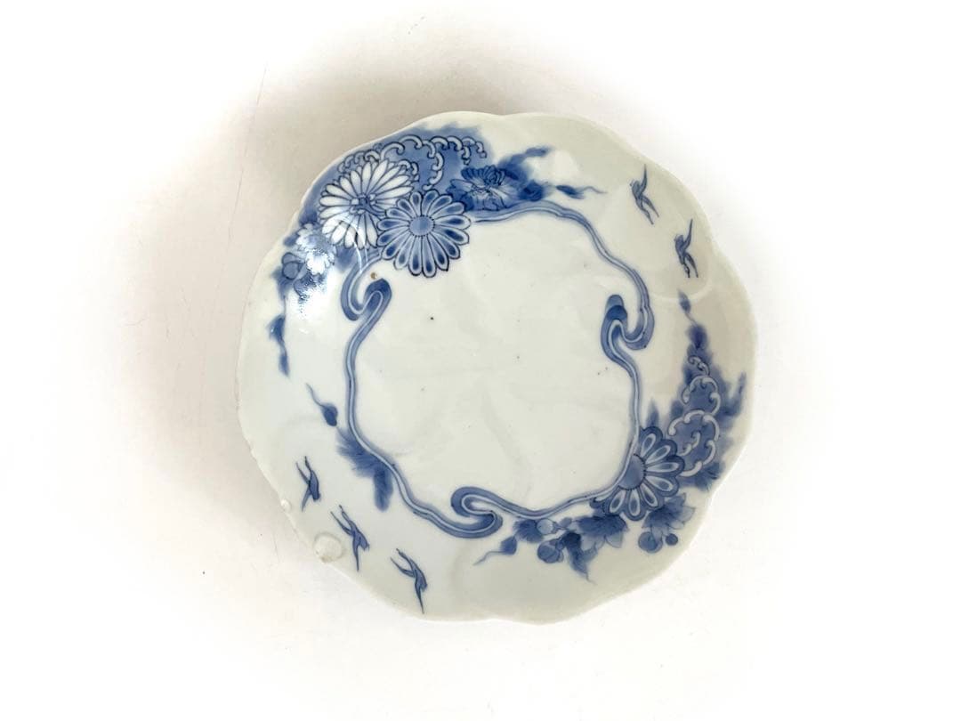 #3骨董　アンティーク　藍柿右衛門　染付　菊雲鶴文様　輪花皿　高脚皿　古伊万里