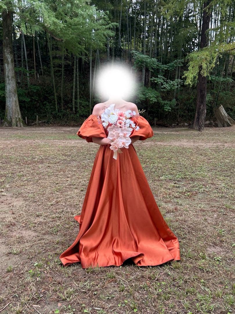カラードレス　テラコッタ　Aライン　パフスリーブ　ハートカットドレス　オレンジ