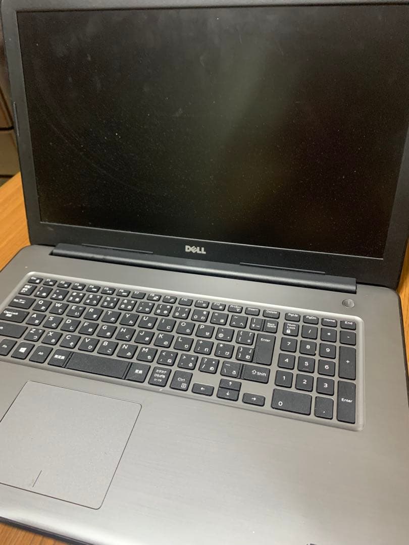 Dell Inspiron 17 5000 i7-7500U / ノートパソコン