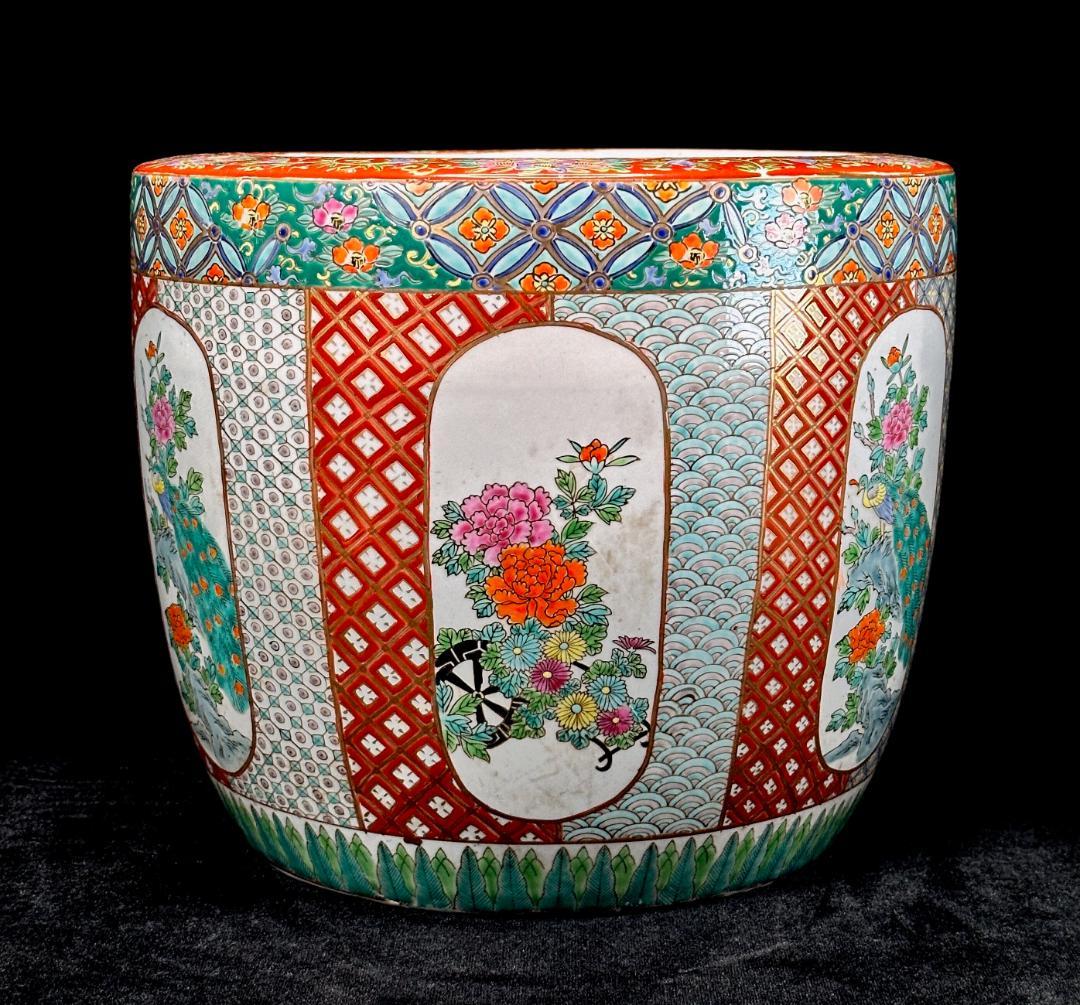 極上絵付け！　明治〜大正期　伊万里焼　十錦手　色絵火鉢　五徳付き