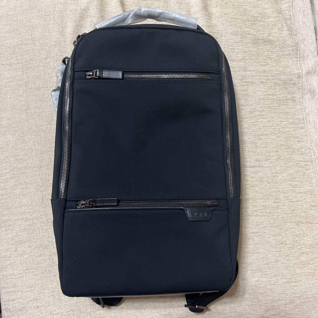 専用布製ケース付き　完全未使用　TUMI ブラック ビジネスバッグ(リュック式