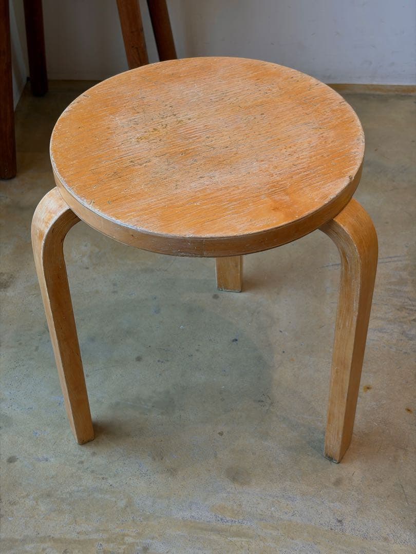 スツール Newwave Books stool60 Alvar Aalto