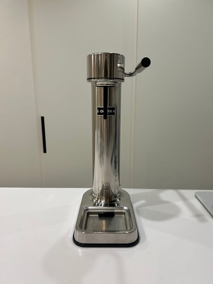 アールケ　カーボネーター　シルバー　炭酸水メーカー