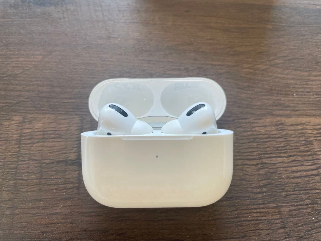 ヘッドホン Apple AirPods Pro MWP22J/A
