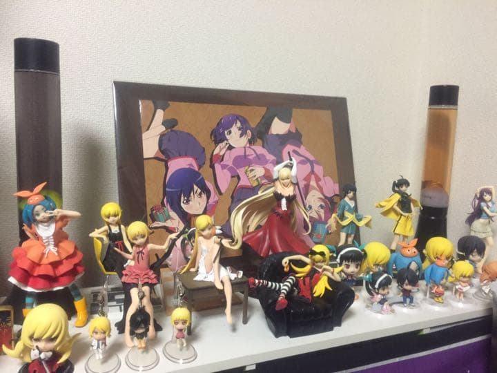 物語シリーズフィギュア