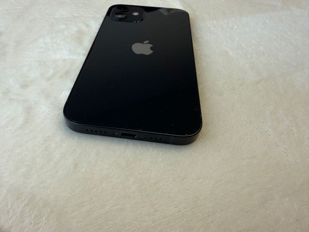 【本日限定値下げ】iPhone12 64GB ブラック apple