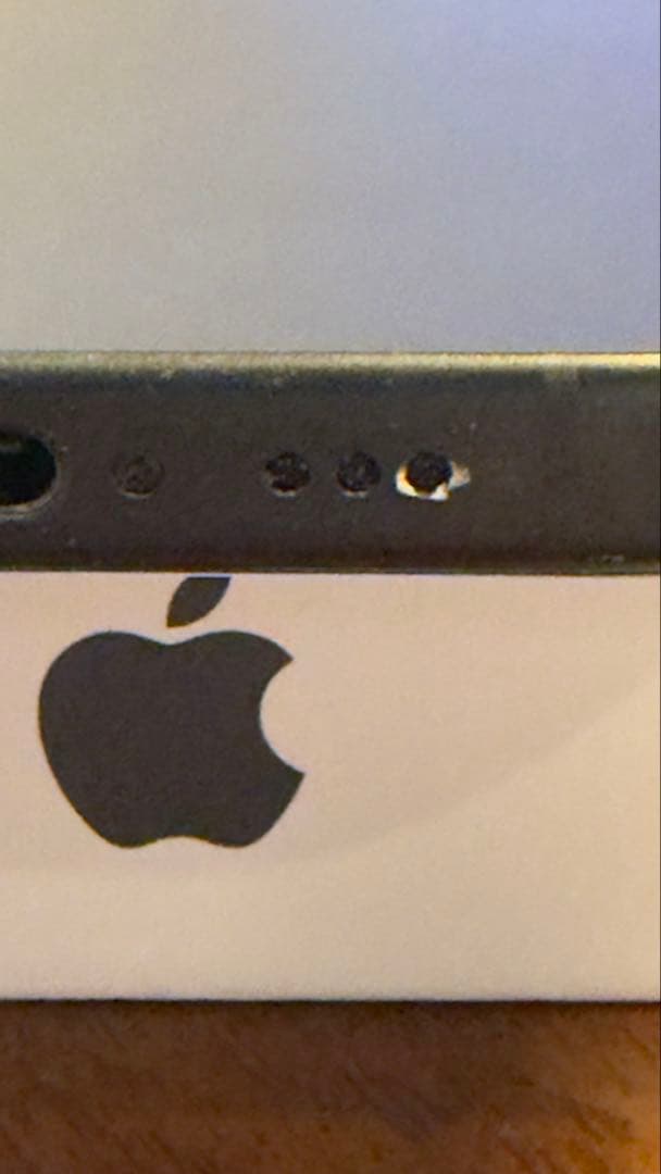 Apple iPhone 16 256GB スペースグレー 本体　SIMフリー