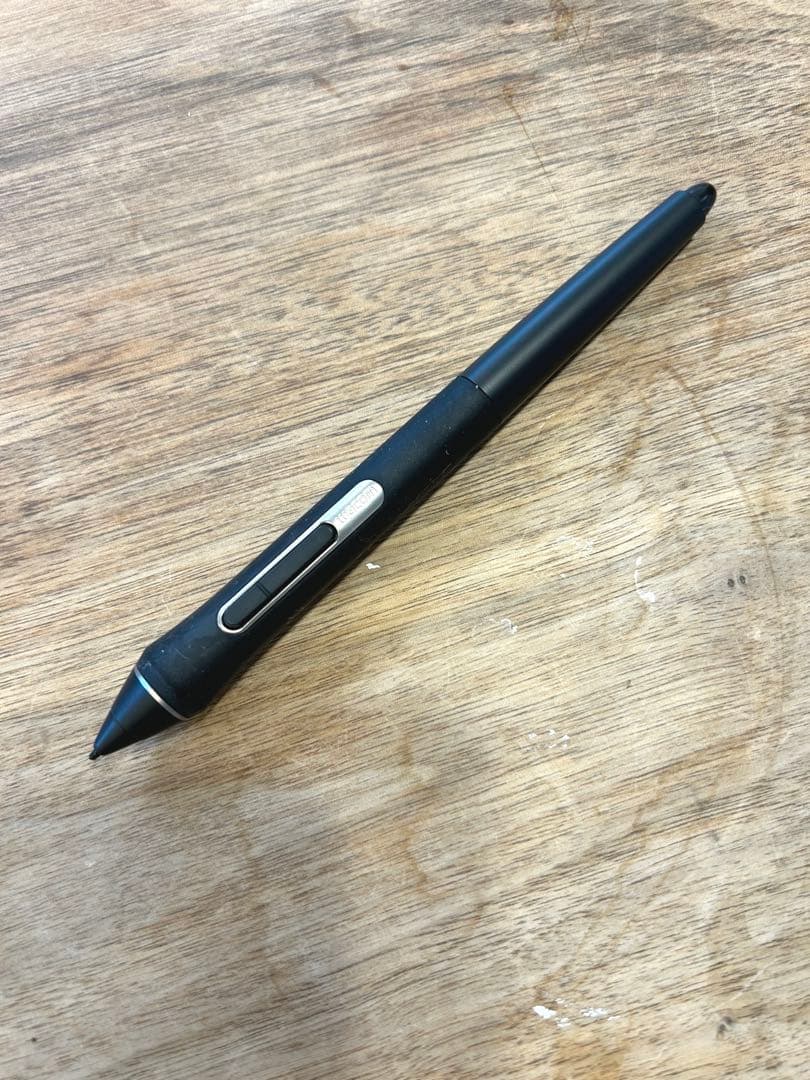 Wacom Cintiq16【ケース、付属品あり】