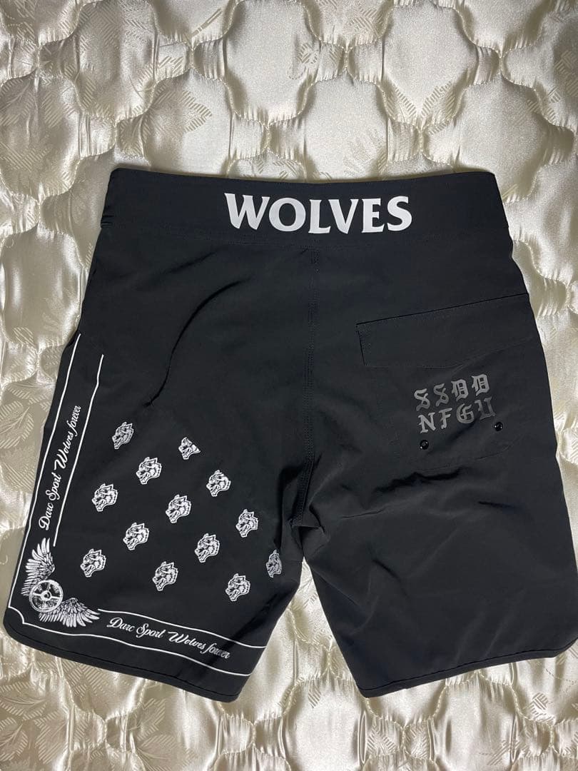 ダルクスポーツ サーフパンツ 28インチ 試着のみ未使用