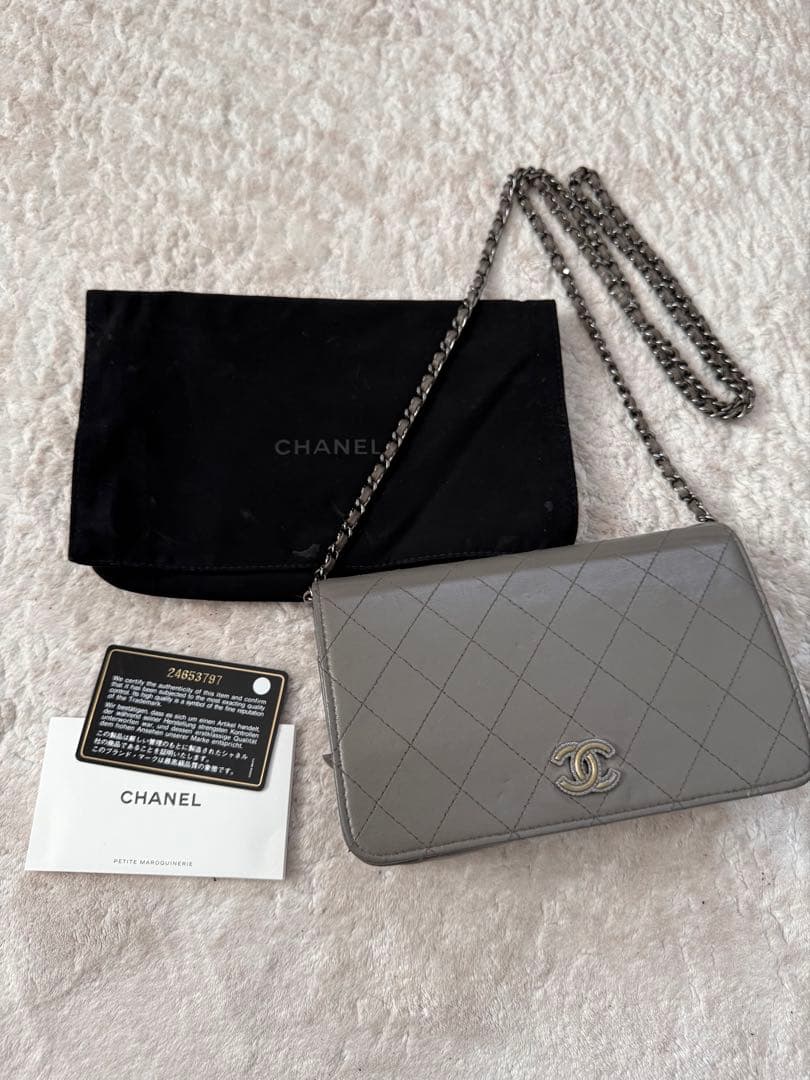 CHANEL♡チェーンウォレット　グレー