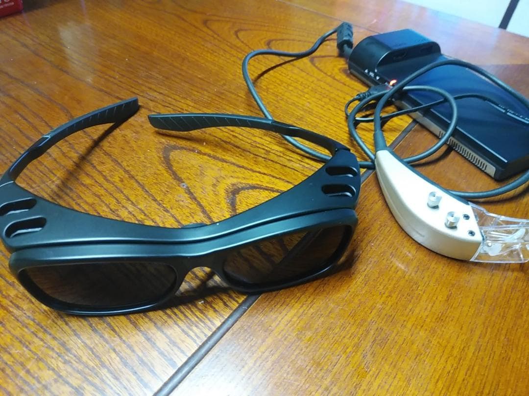 網膜捜査型レーザアイウェア RETISSA DisplayⅡ