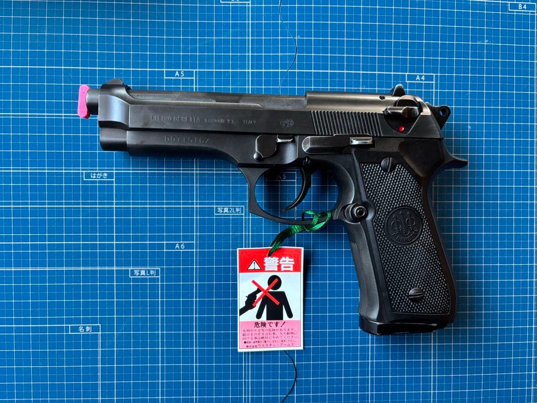 ウエスタンアームズ　ベレッタ M92FS バトルダメージ