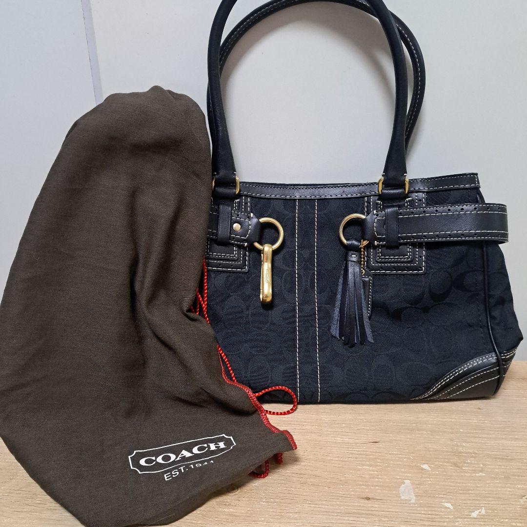 (美品）COACH　シグネチャー　ショルダーバッグ