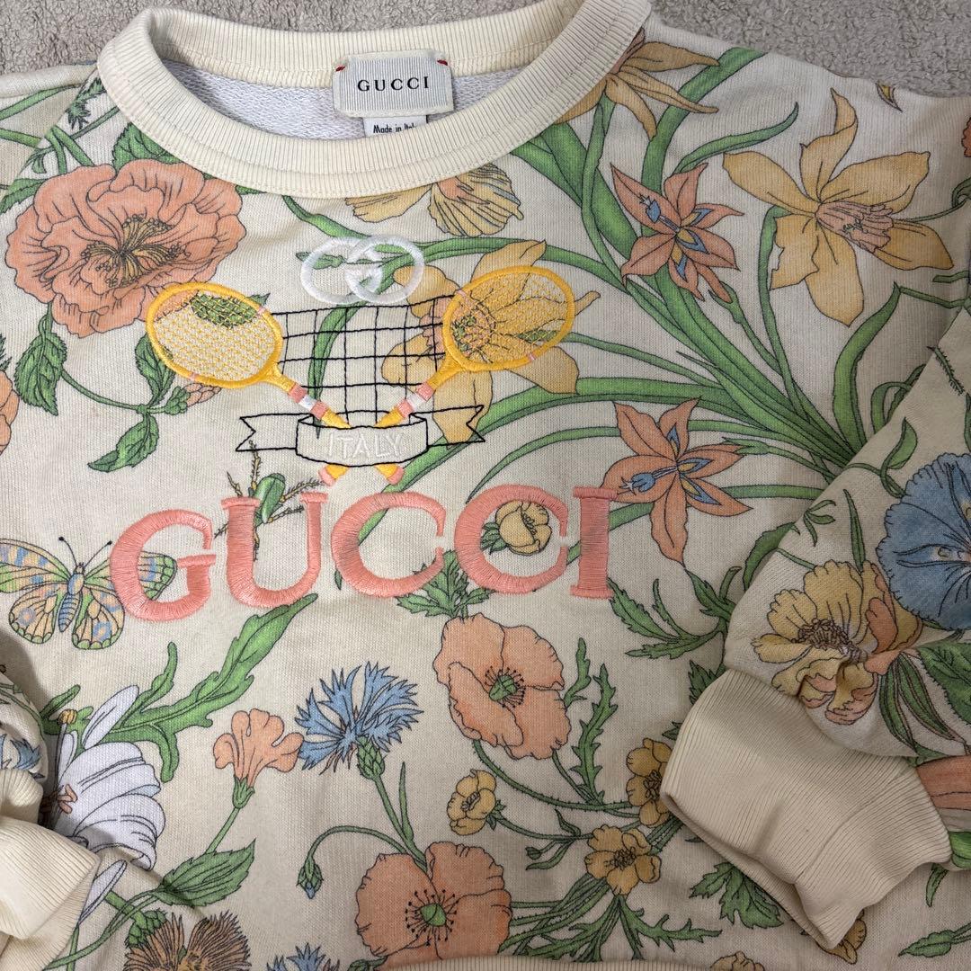 GUCCI フラワープリント トレーナー　6才サイズ