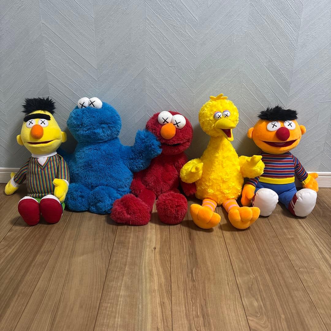 UNIQLO KAWS SESAME STREET セット売り