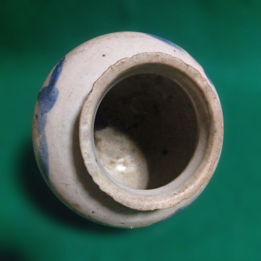 青い模様の陶器の壺　李朝　小壺