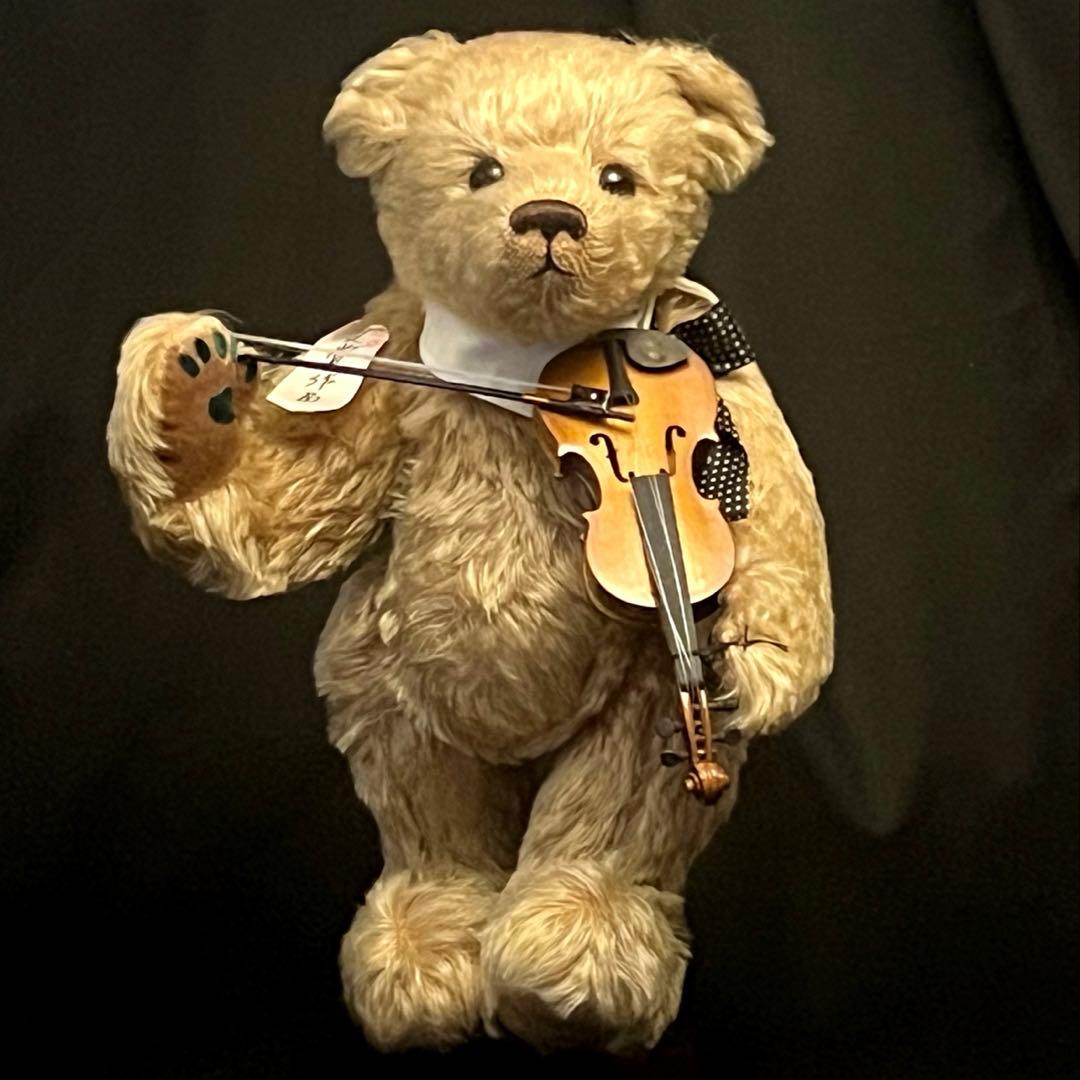 テディベア　ぬいぐるみ　作家　日本　コンテスト受賞作　置物