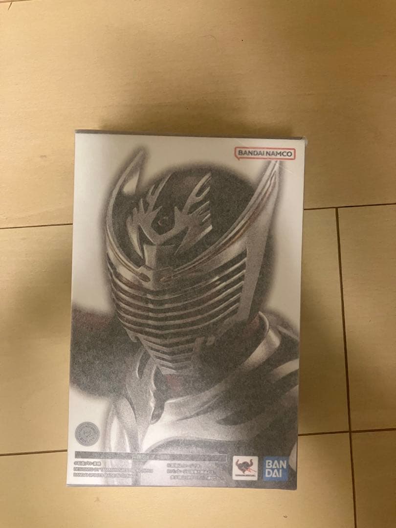 新品未開封　S.H.Figuarts 真骨彫製法 仮面ライダー龍騎　フィギュア①