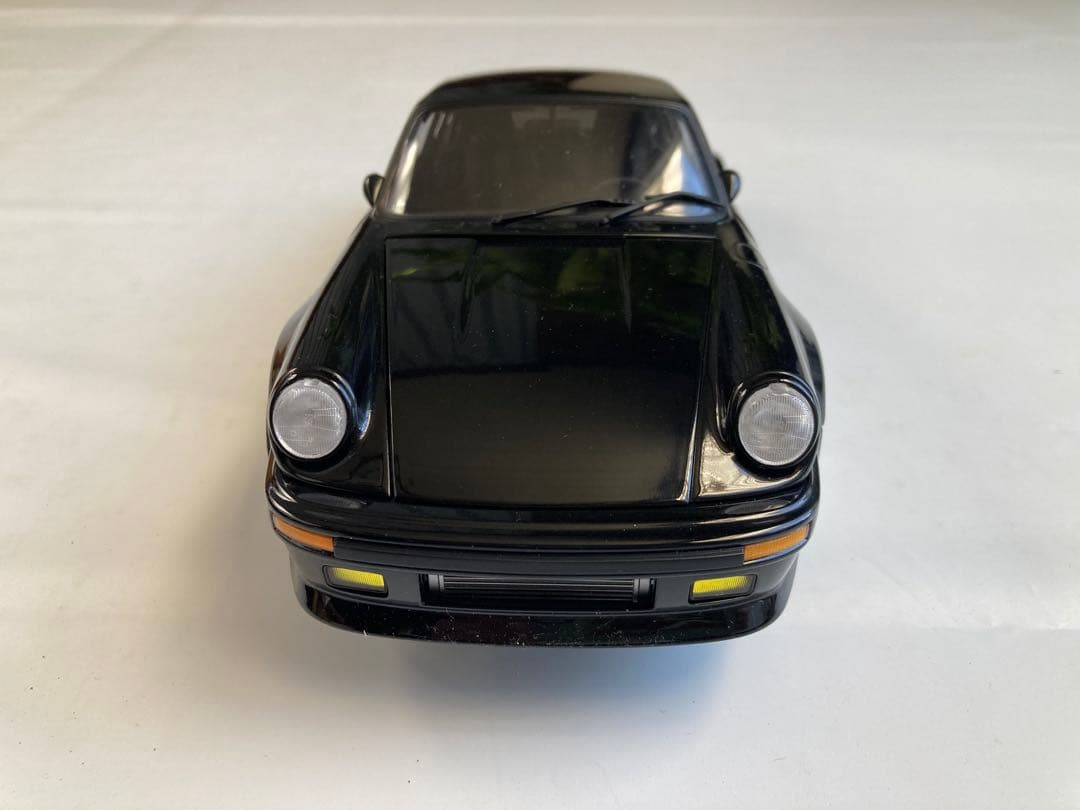 AUTOart 1/18 ポルシェ 911 （930）ターボ 湾岸ミッドナイト