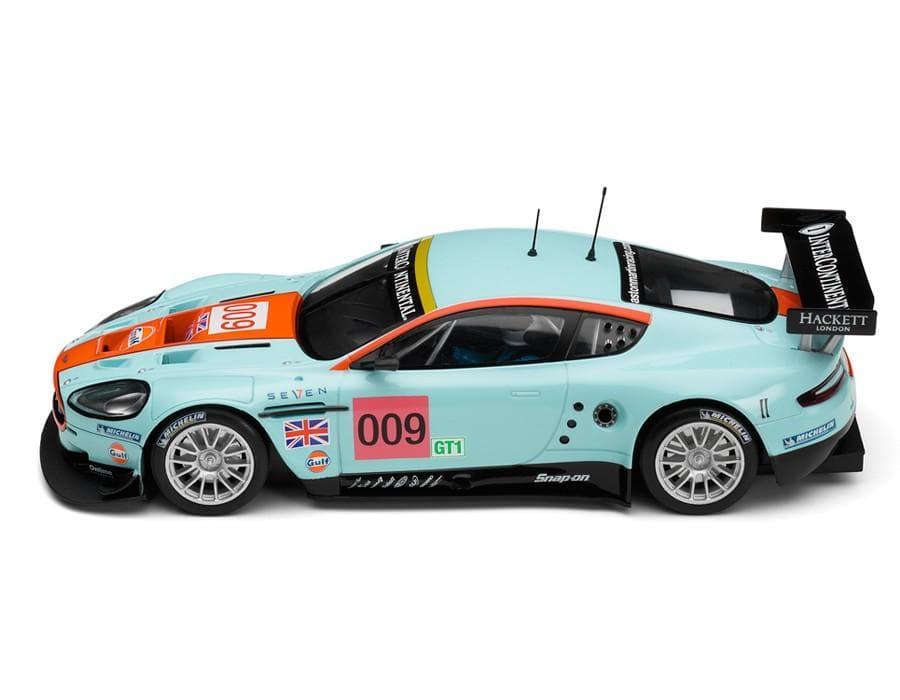 スロットカー 1/32 Aston Martin Gulf Racing