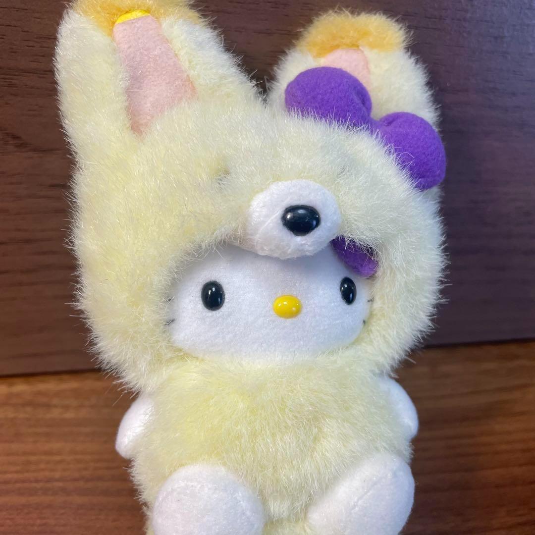 【レア】2004年　キティ 北海道限定 キタキツネ ボールチェーンぬいぐるみ