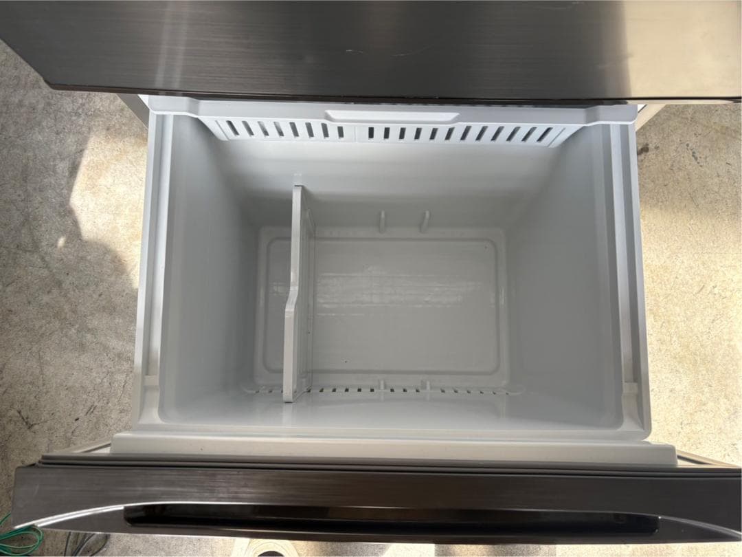 大阪送料無料★3か月保障付き★冷蔵庫★2021年★HR-D3601S★R-102