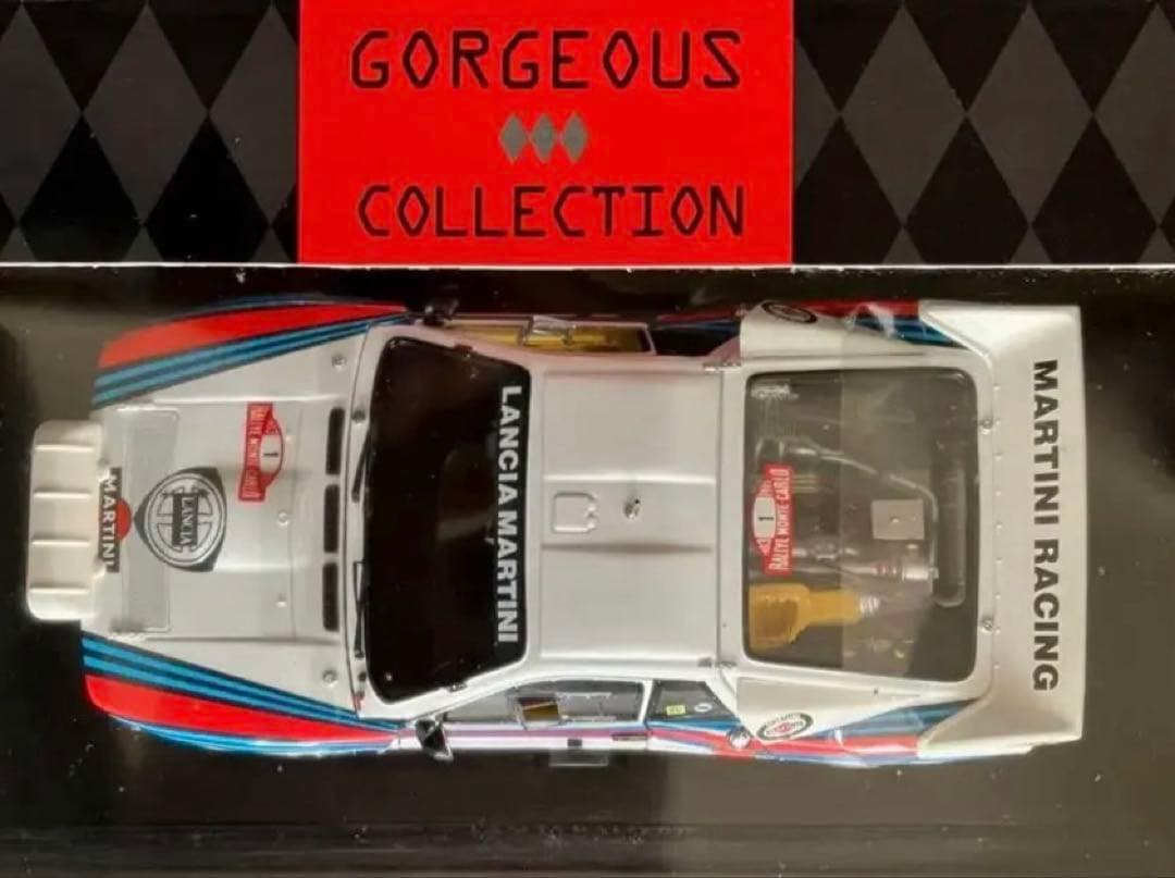 ミニカー 1/18 KYOSHO LANCIA Rally 037 MARTINI