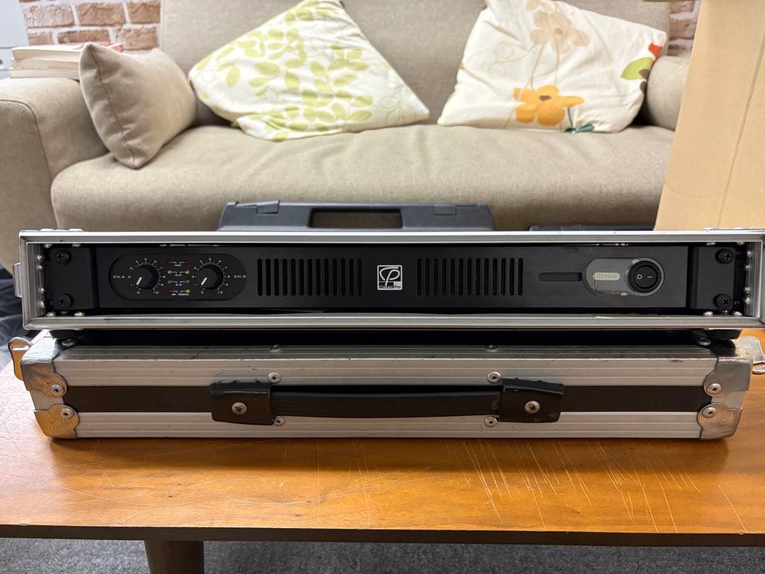 DCP400 パワーアンプ 2チャンネル ハードケース付