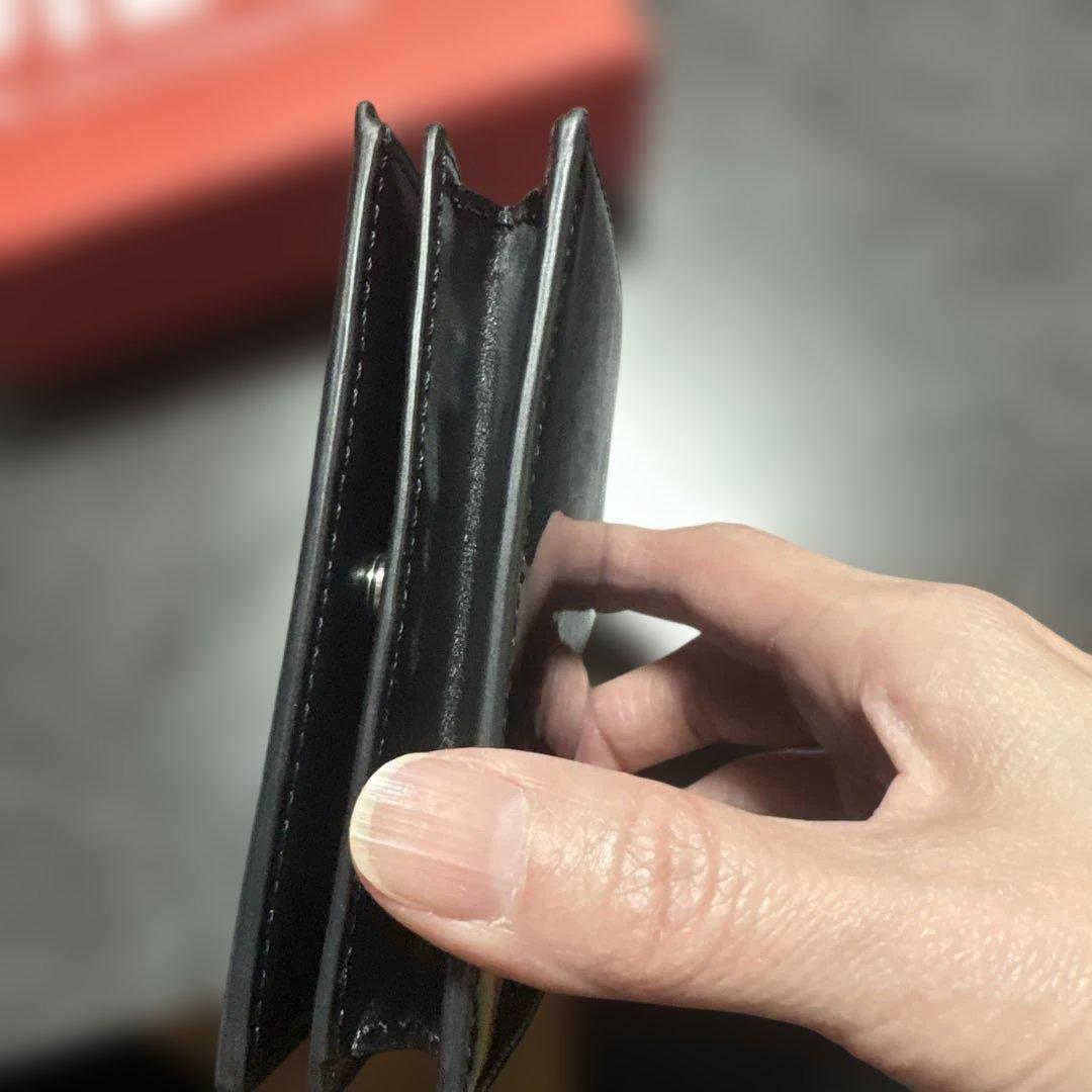 DIESEL 二つ折り財布 黒