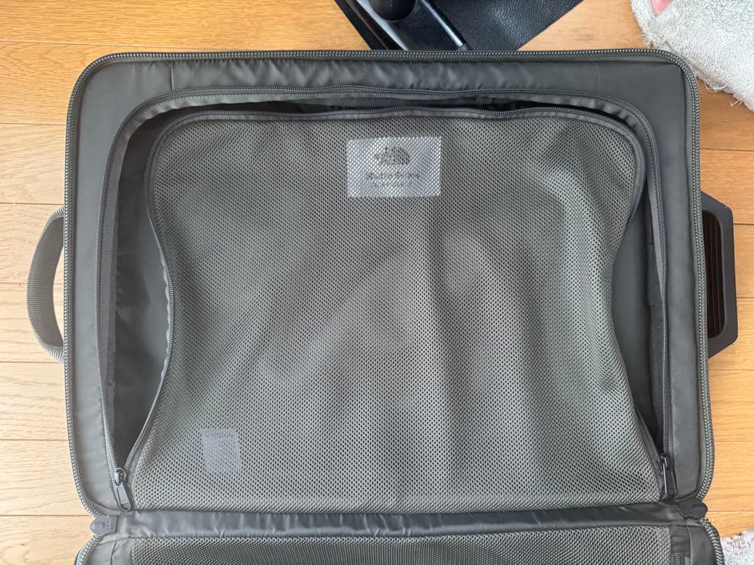 ヤ*ス様 THE NORTH FACE SHUTTLE ROLLER キャリー