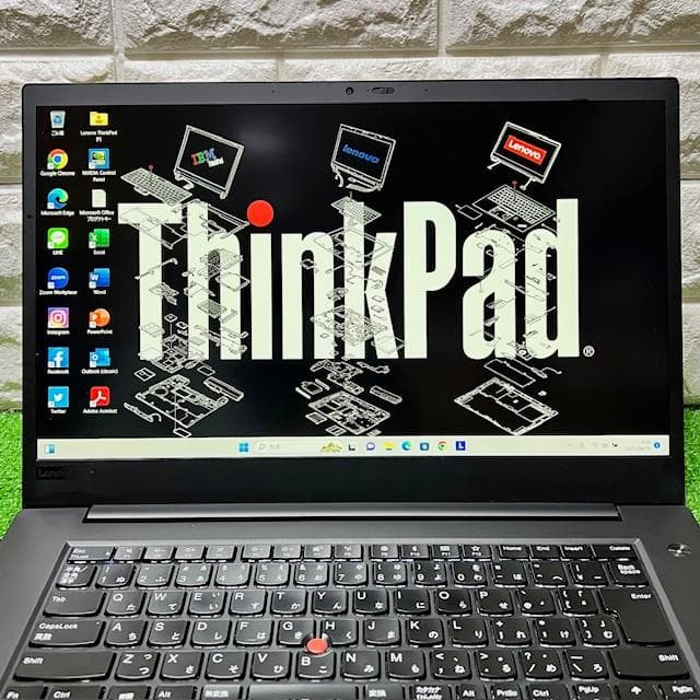 モバイルワークステーション！Corei7！新SSD1TB！RAM32GB！レノボ