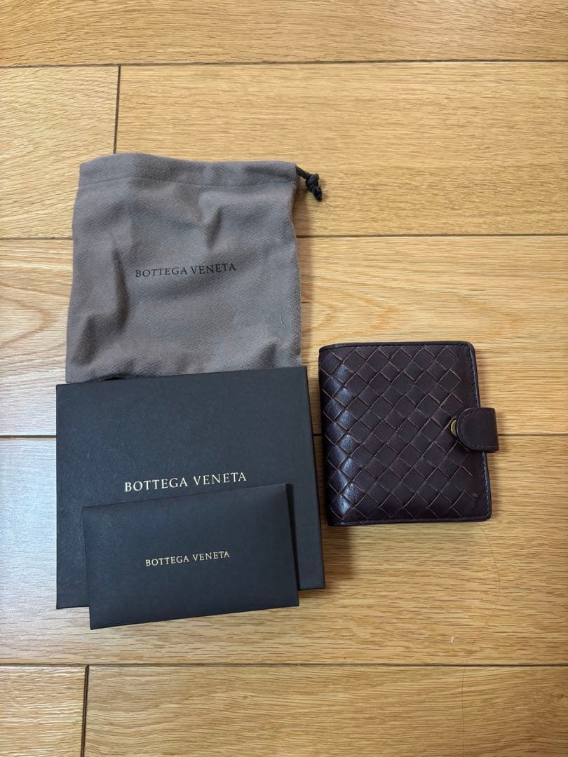 箱付きBottega Veneta 二つ折り財布 ダークブラウン