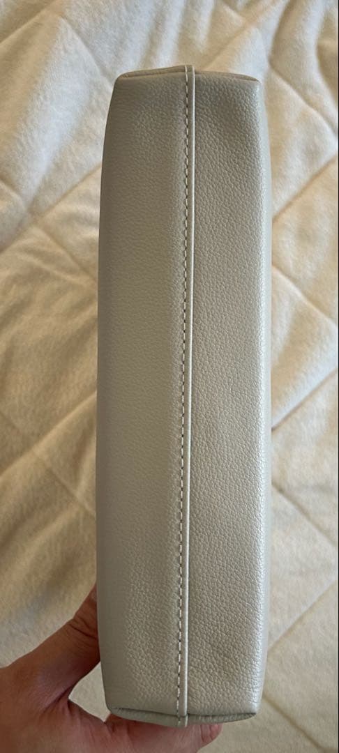 フラッシュセール 極美品Bang & Olufsen Beoplay H100