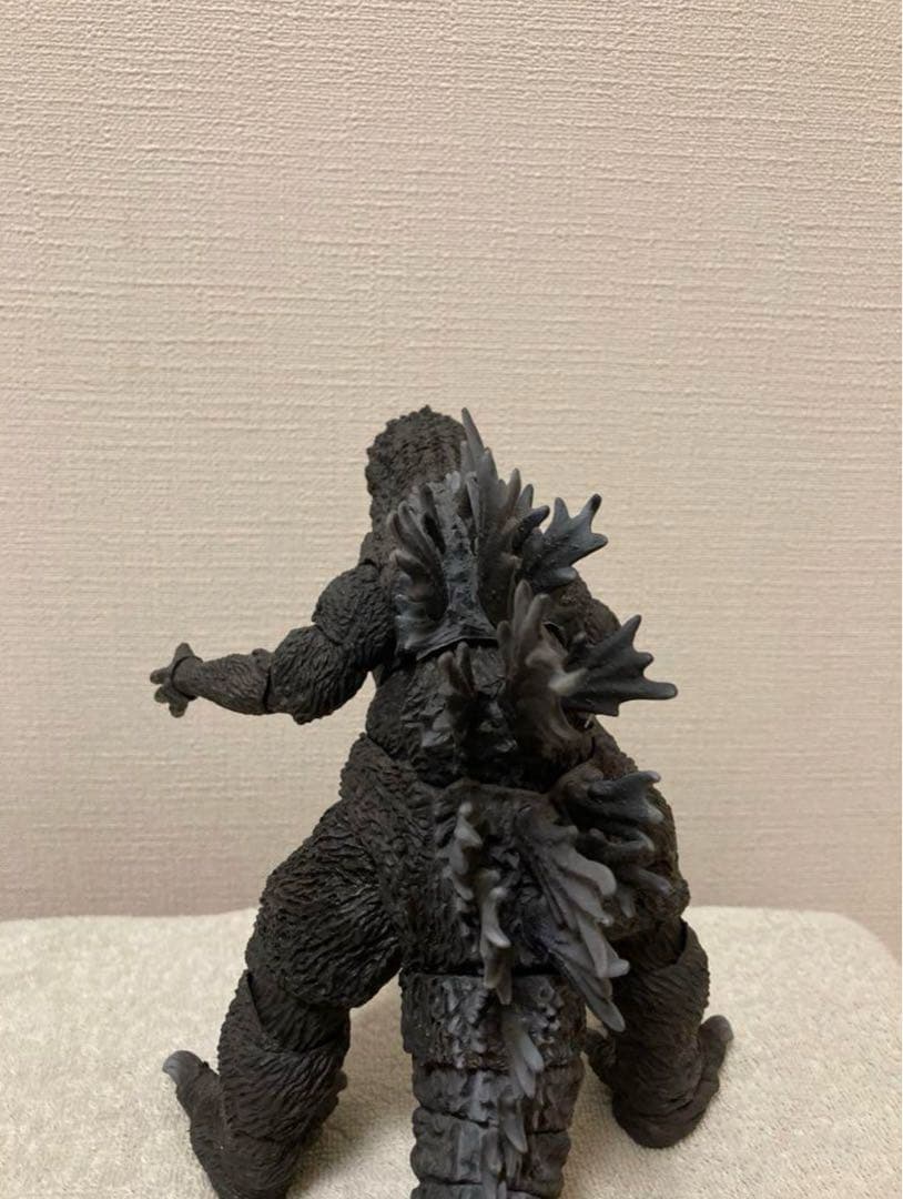 S.H.MonsterArts ゴジラ　2001