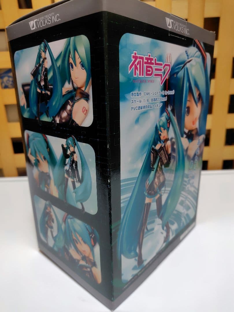 本日限定早い者勝ち　初音ミクモエコレフィギュアNo.3.9 開封品