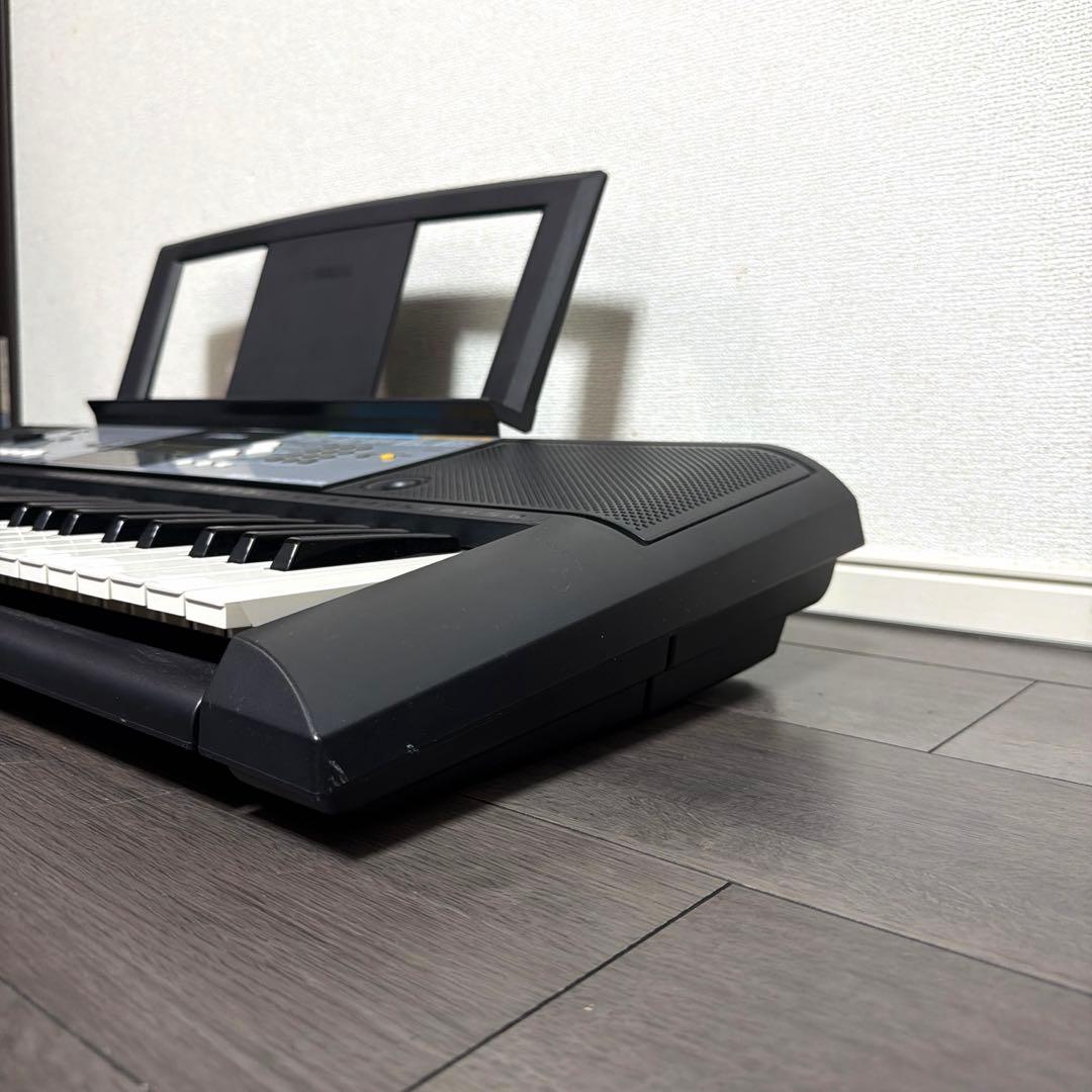 YAMAHA 電子ピアノ　PSR-E233