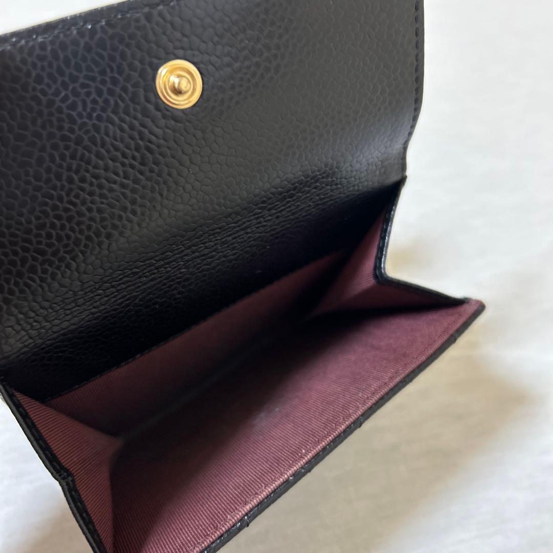 シャネルマトラッセ　ダブルホック折り財布