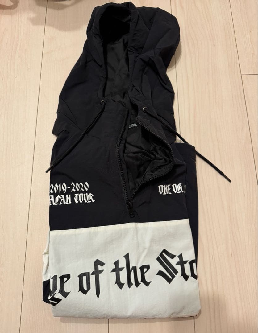 ONE OK ROCK ナイロン プルオーバー パーカー Lサイズ