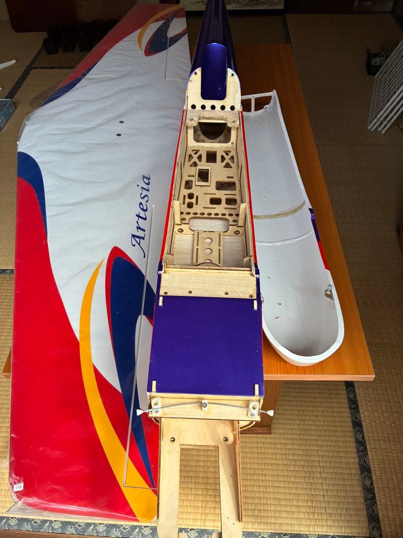 【手渡し限定】ラジコン飛行機 Artesia （Hobby Net）ARFキット