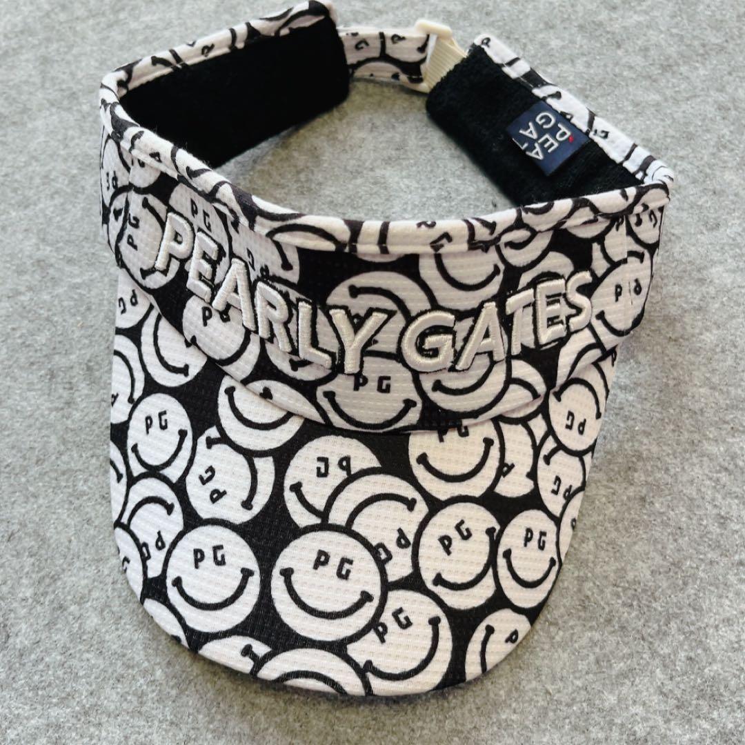 パーリーゲイツ　ニュースペーパー柄　スマイル　セットアップ スカート　バイザー