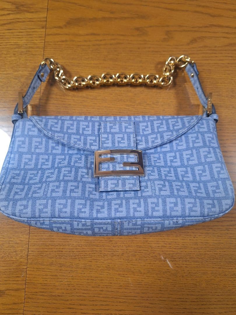 Fendi ブルー ハンドバッグ