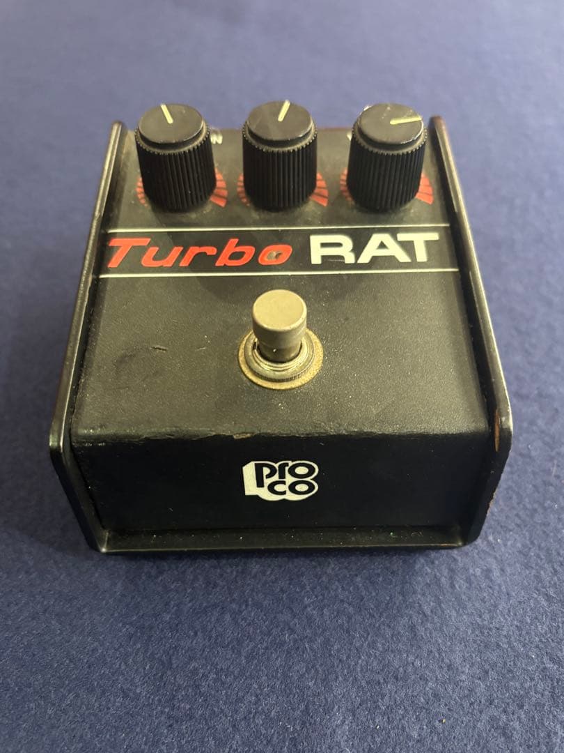 Proco Turbo RAT 1989年 LM308N DISTに僅かなガリ