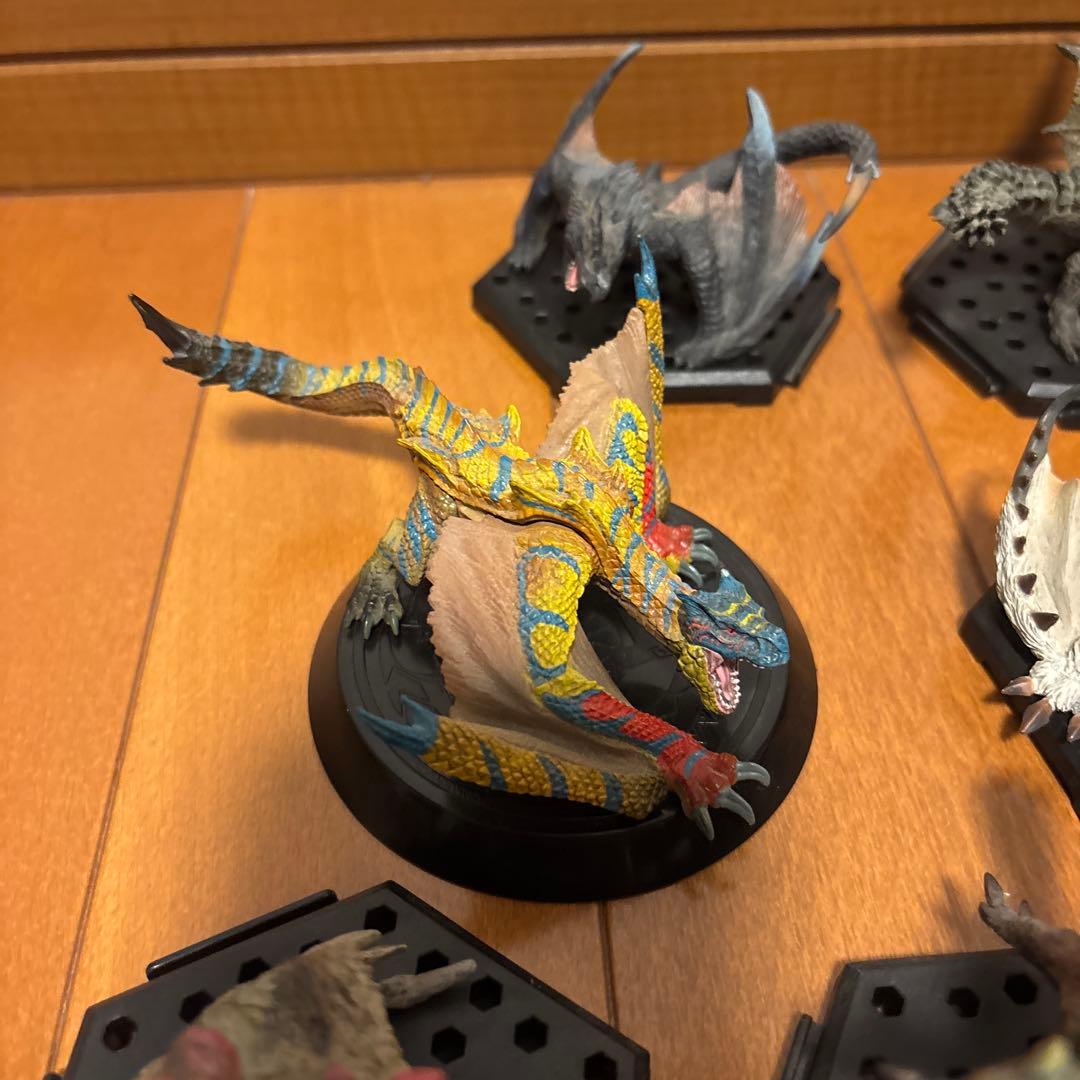 モンスターハンター　CFBスタンダードモデル フィギュア10体セット