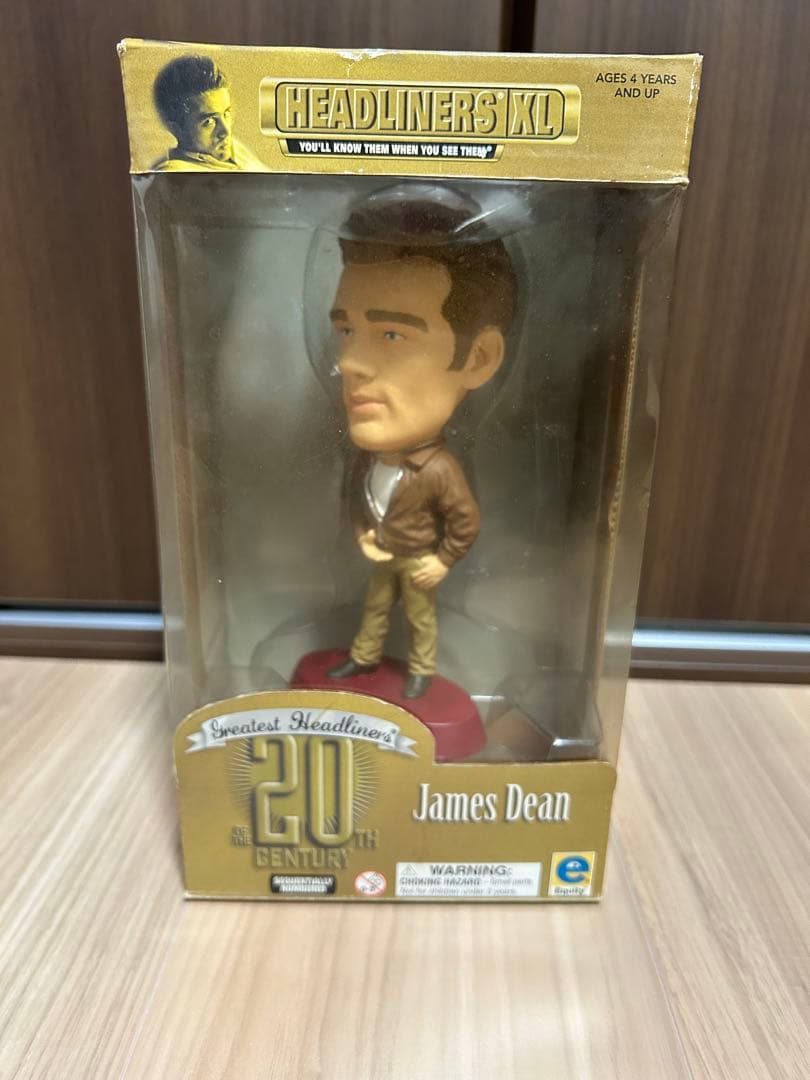 Giant James Dean フィギュア　シリアルナンバー