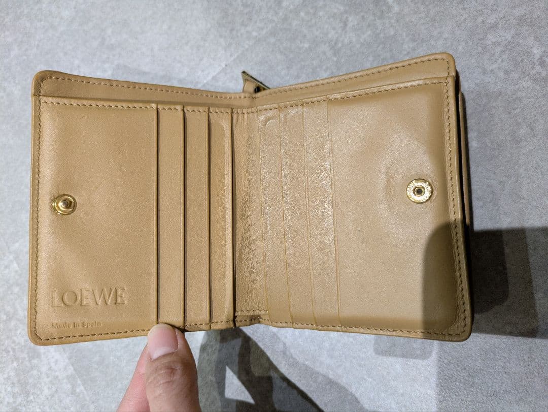 LOEWE ロエベ　パズル　コンパクトジップウォレット