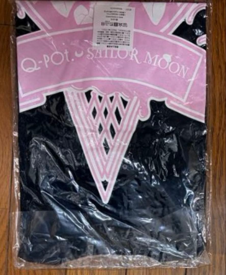 601す　セーラームーン　キューポット　非売品　Tシャツ　高島屋新宿店限定