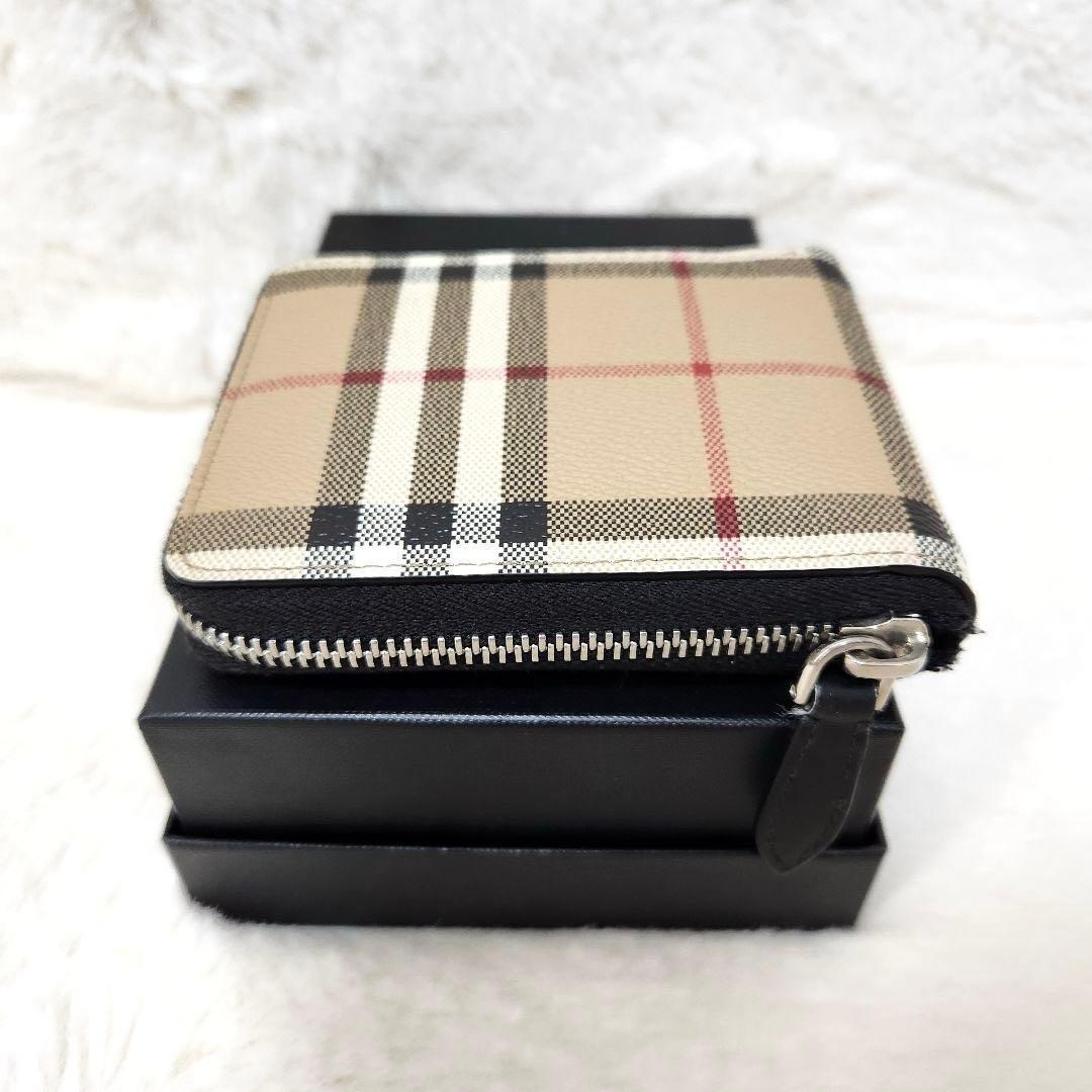 ✨極美品✨バーバリー　二つ折り　フルジップ　ノバチェック　小銭入れ　ケース